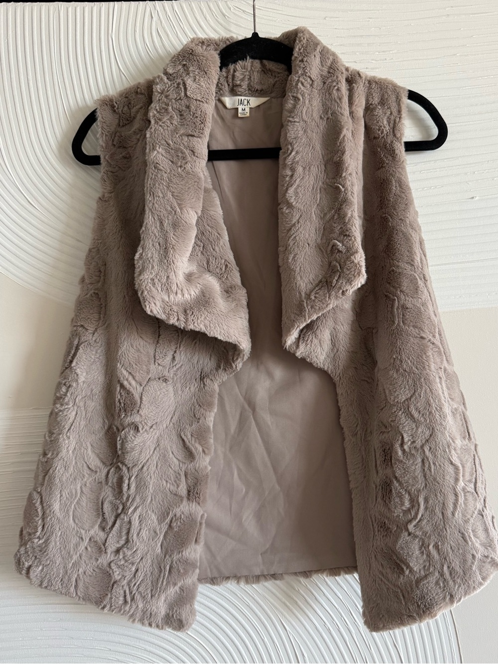 Jack by BB Dakota Plush Faux Fur Vest in Grey